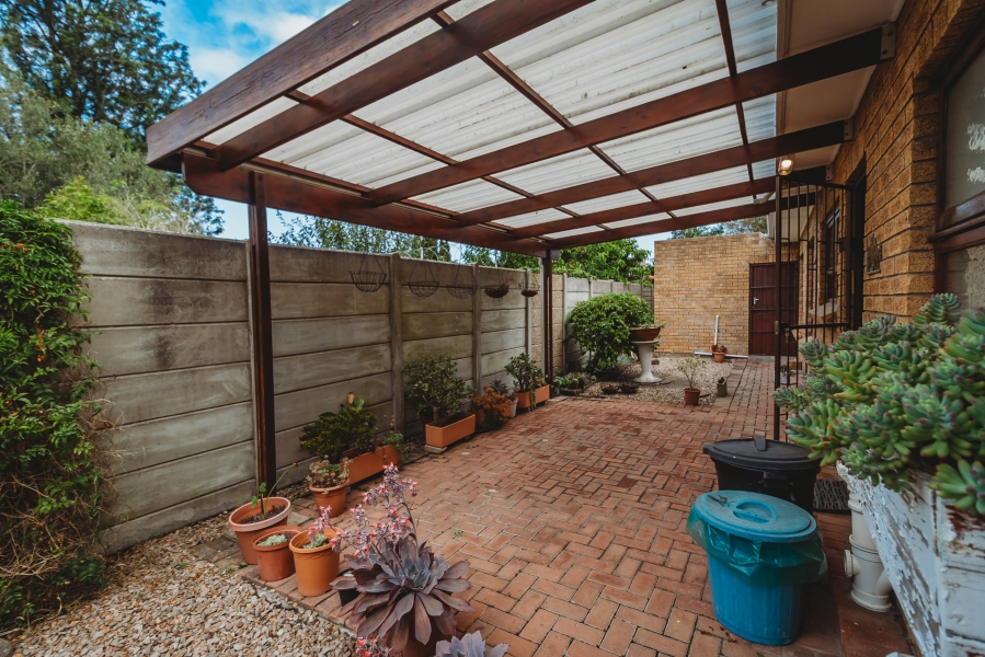 2 Bedroom Property for Sale in Bodorp Western Cape